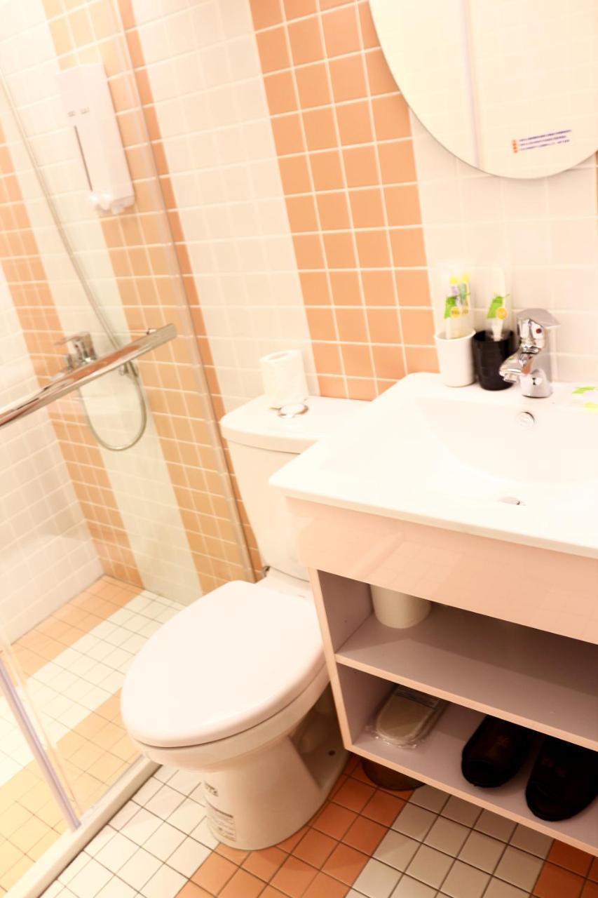 Haozhan Hotel Đài Bắc Ngoại thất bức ảnh