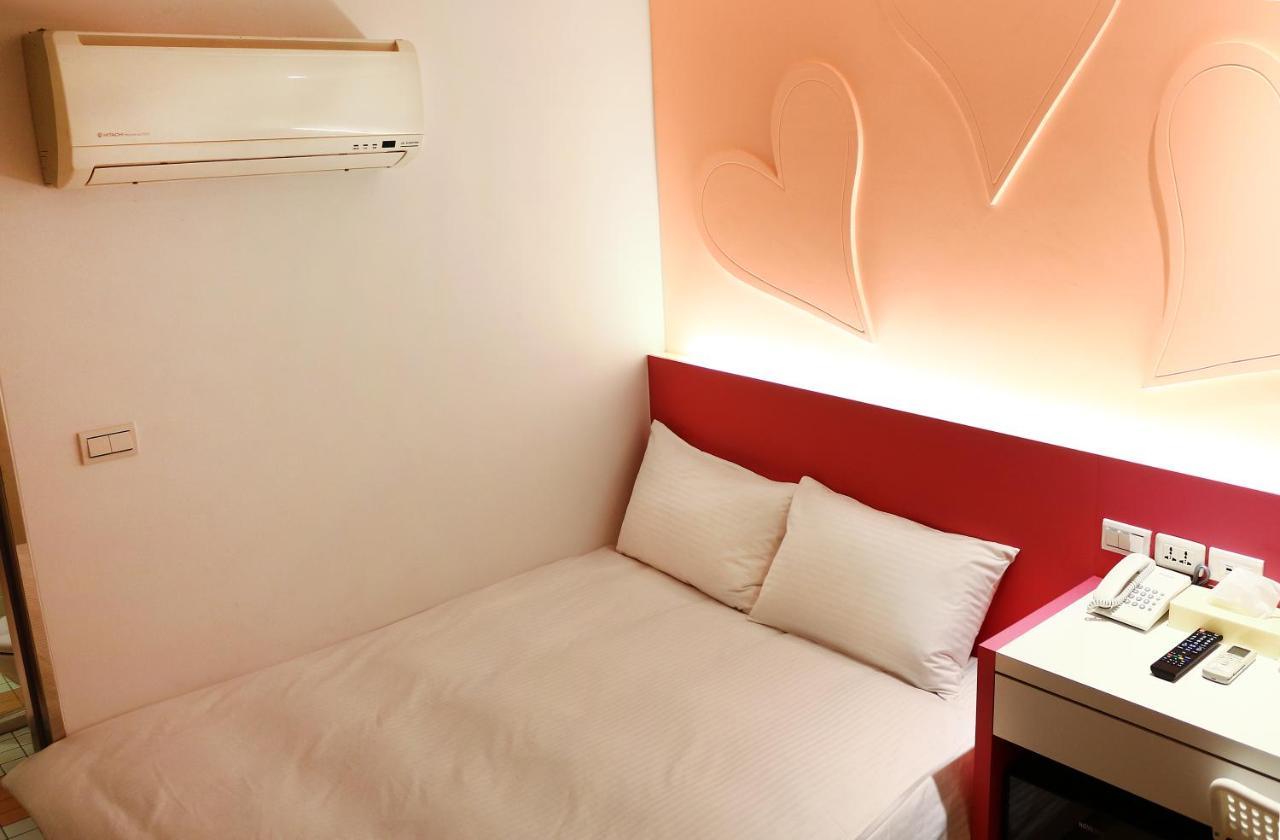Haozhan Hotel Đài Bắc Ngoại thất bức ảnh
